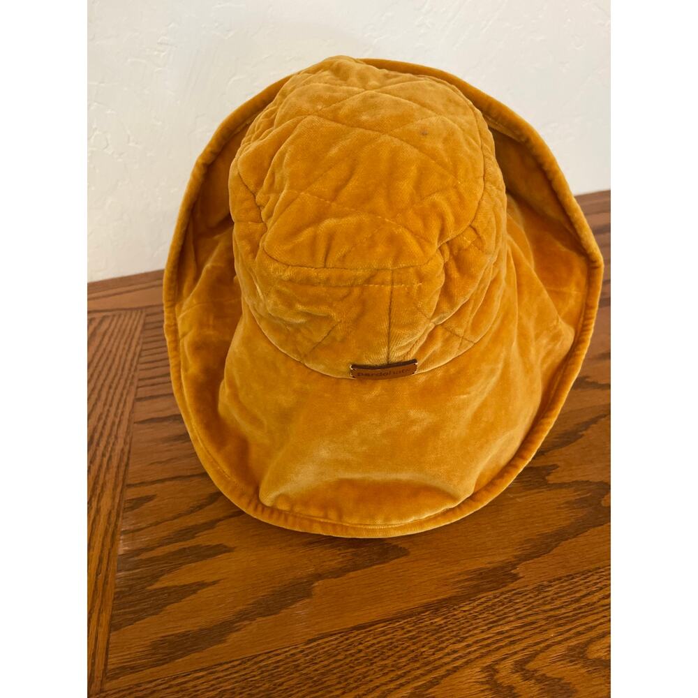 Free People Maria Quilted Velvet Rosette Bucket Hat Boho Mustard - Picture 4 of 6